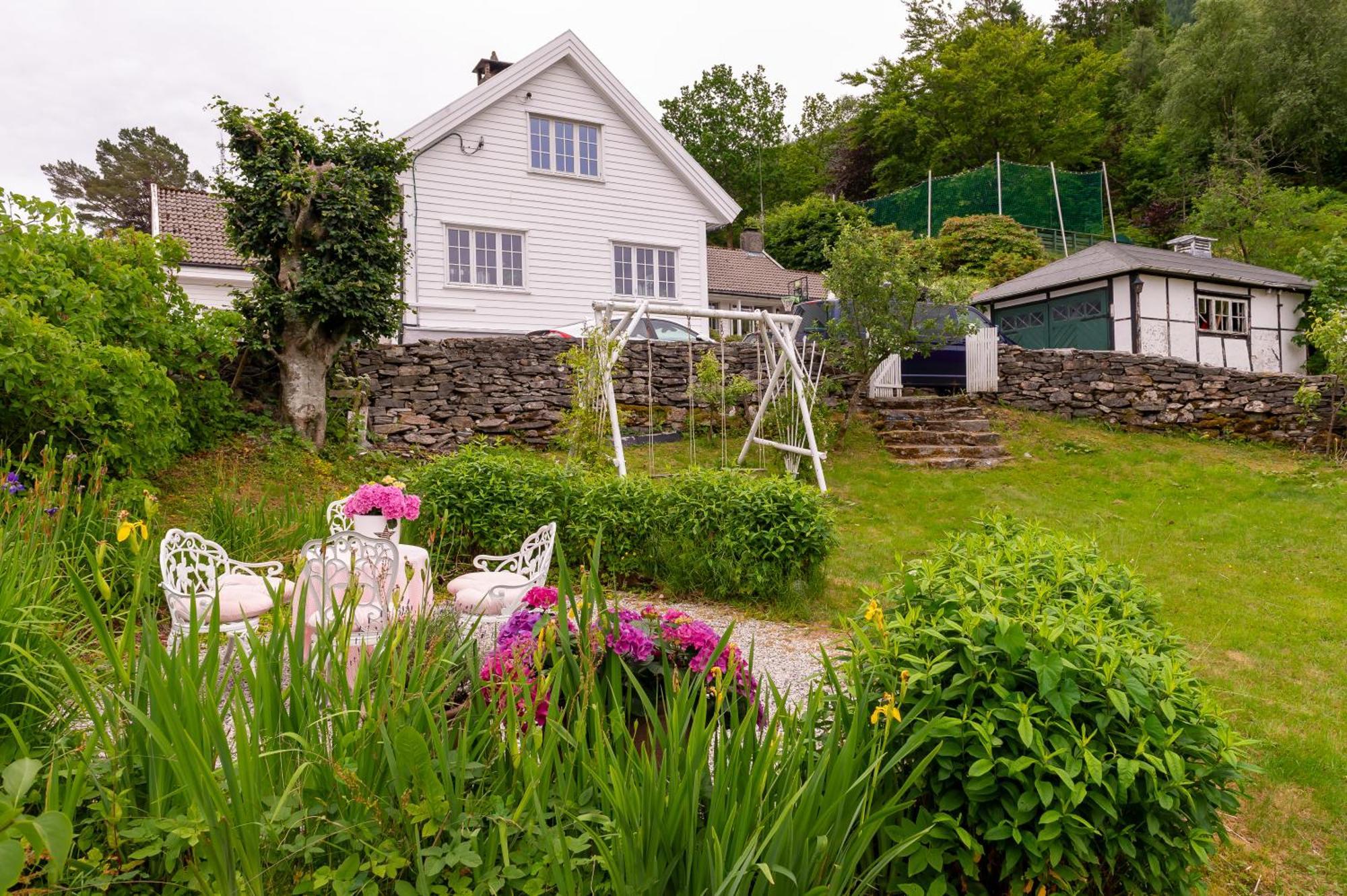 Historisk Sjarm - Moderne Komfort 10Min Fra Bergen Buitenkant foto